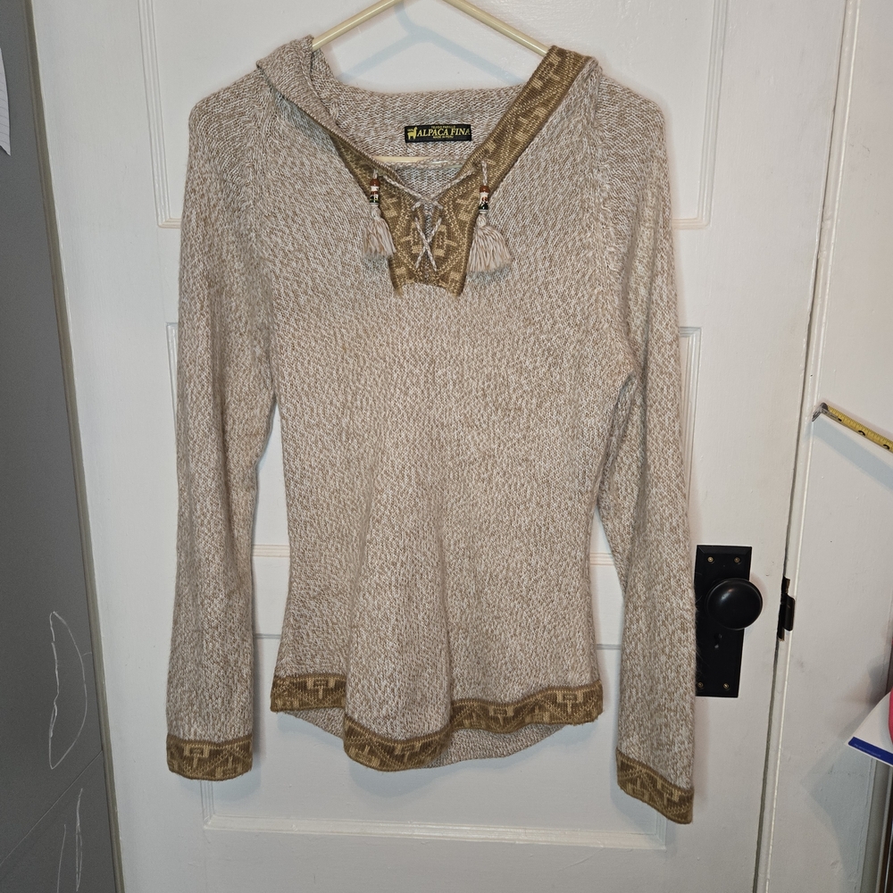 Alpaca Fina Peruvian Hooded Knit Sweater – Earth Tone Geometric Trim